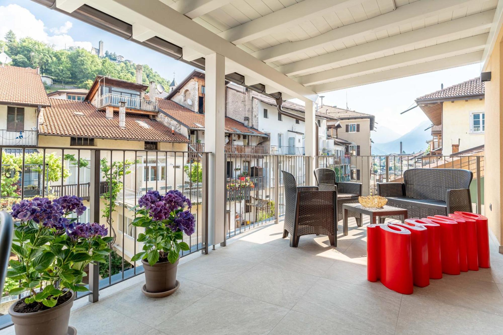 Apartamento Luxury 2Br W/ River Castle View In Borgo Valsugana Exterior foto